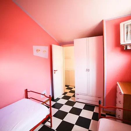 ☆☆☆☆☆ Check Mate - Three-room In Loano